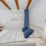 Lovely In With Wifi Apartment Punat